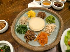 九折板-萨拉伯尔(燕莎友谊商城店)