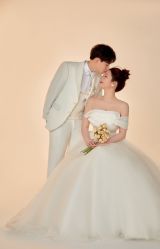 点击看大图 -至臻微拉婚纱摄影