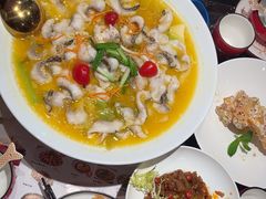 -山城外·非遗酸菜鱼(盛龙广场店)