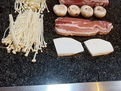 -小黑猪石板烤肉(皇冠花园店)