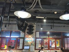 -马路牙子烧烤音乐酒馆(望京店)