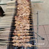 前两天跟妈妈说好想撸串，快忘记串串什么味道了