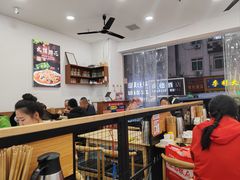 -观音桥步行街