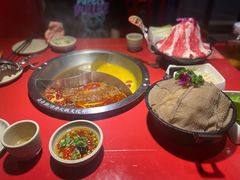 -灥喜锅潮牌火锅制造厂(南村一店)