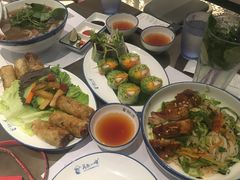 -美奈小馆·越南料理(中航城君尚购物中心店)