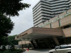 -广东大厦酒店(广州北京路步行街纪念堂地铁站店)