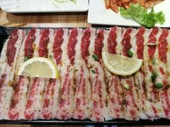 柠檬香草黑椒牛五花-小米烤肉-泥炉炭烤(常营店)