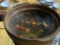 -威邵鸡煲(西华路总店)