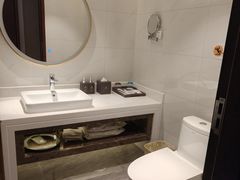 -南宁凤凰宾馆(火车站地铁站店)