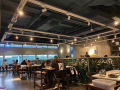 大堂-百年果林椰子鸡(中洲店)
