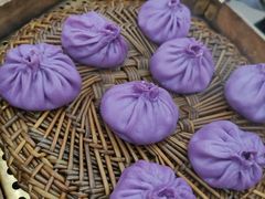 藤椒大虾包-西安贾三灌汤包·回坊小吃·清真炒菜(北院门总店)