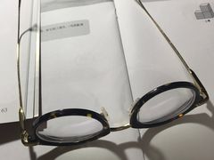 -MiRi眼镜连锁·蔡司·尼康控优点合作店(莘庄店)