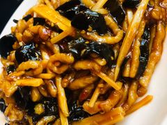 鱼香肉丝-聚友朋褡裢火烧(天北路店)