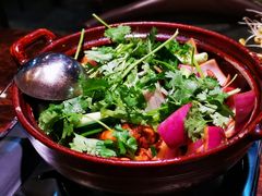 -胡须佬鸡煲四季火锅(海雅缤纷城店)