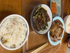 -老四川(T3航站楼F指廊店)