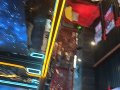 -屋有岛沉浸游戏旗舰店(中山公园店)