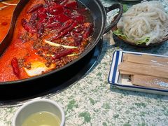 -鸿姐老火锅(花园路店)