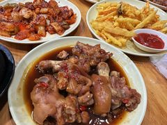 微辣辛辣猪蹄-贤花饭店(城阳店)