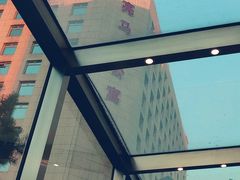 -亮马河饭店翠雅咖啡厅