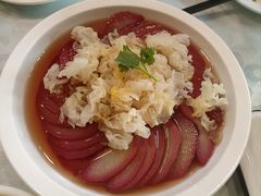 红酒雪梨-宝发园名菜馆