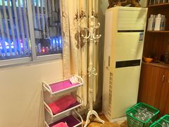 -杨氏采耳(民治大润发店)