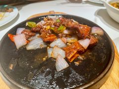 铁板黑椒牛仔骨-虹泥小厨(南国花园总店)