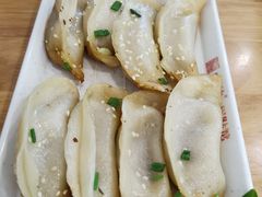 -小姜锅贴(凤凰街店)