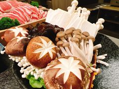 -湊湊火锅·茶憩(打浦桥日月光店)