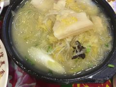 -篱笆院东北饺子王(欧阳路店)