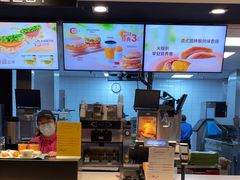 -麦当劳(火车北站餐厅)