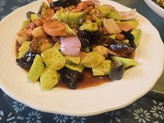 -旺角小渔村·海肠捞饭开创者(环山路店)