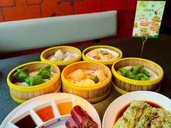 -蝴蝶里·粤菜·点心(滨江龙湖店)
