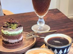 -Double cafe
