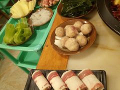 -黄潇洒老火锅(九眼桥宏济巷店)