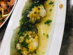 -四川小胡子海鲜(丁村万人海鲜广场店)