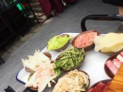 -周幺妹重庆老火锅(银泰城总店)