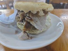 -京东一绝西海子西园烧饼夹肉