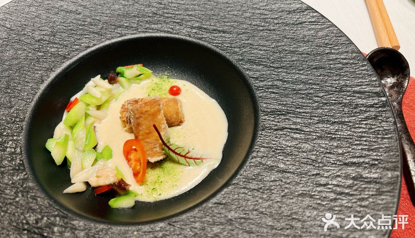 在北京,来他家体验高端大气上档次的素食