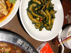 -胖哥俩肉蟹煲(湖滨银泰in77店)
