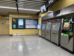 -一大会址·新天地(地铁站)