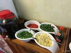 -好吃鬼高原牦牛杂火锅(古尔沟分店)