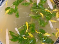 -桥馫源蒙自过桥米线(蒙自店)