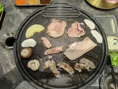-彭妈家•韩国烤肉料理(张杨路店)