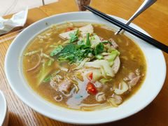 顺化牛肉汤檬粉-探越越南牛肉粉(江南西分店)