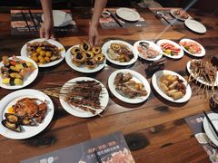 -四海一家自助餐(益田假日广场店)