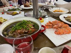 -艳阳天民俗村(公园路店)