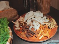 -芸鲜季·云南野生菌餐厅· 云南风物味研社(闵行店)