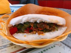肉夹馍-河州春清真西北特色美食(虎踞路店)