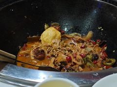 -哈尔滨烧烤·山河村铁锅炖(交大店)