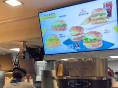 -麦当劳(丽江玉河广场店)